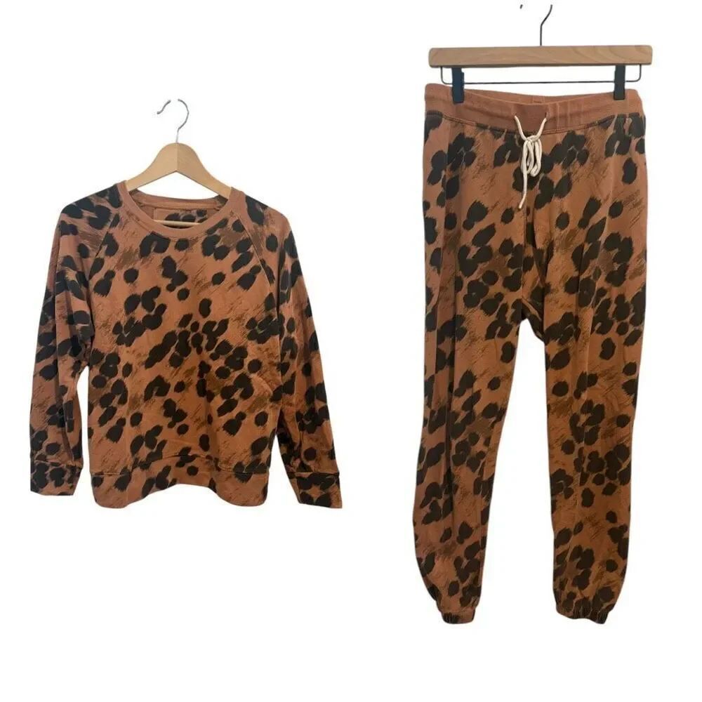 Splits59 Cheetah Print Sweatshirt and Jogger Set Size XS/S